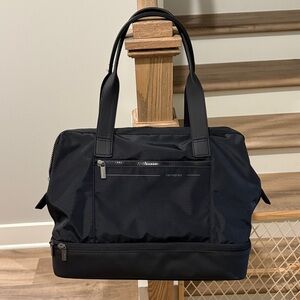 Samsonite Sleek Black Duffel Bag